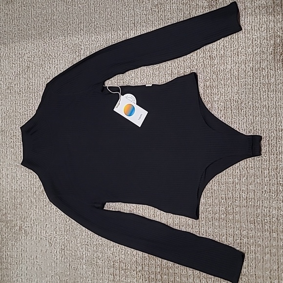 NWT Vuori Women's Bleeker Bodysuit Black Size: L Large - Picture 11 of 12